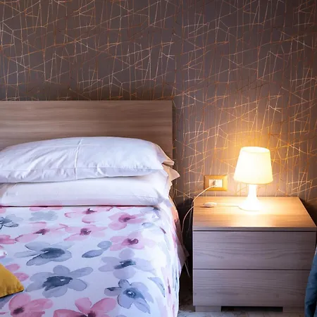 Aj And Breakfast 4* ポンペイ