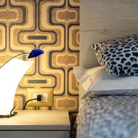 Aj And Breakfast ベッド・アンド・ブレックファスト 4*