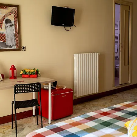 Aj And Breakfast 3* Pompeia