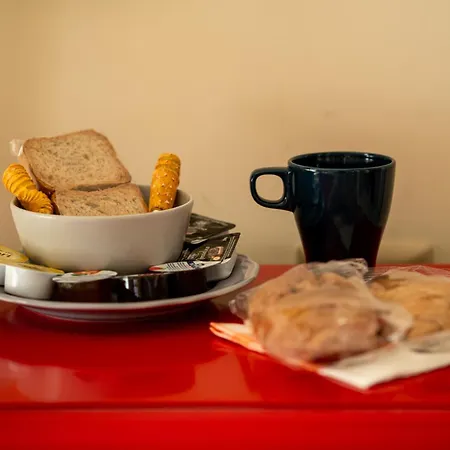 Aj And Breakfast Bed & Breakfast Pompeï