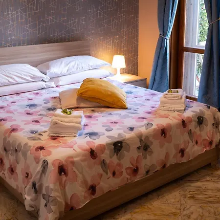 Bed & Breakfast Aj And Breakfast Pompeï