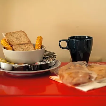 Aj And Breakfast Bed & Breakfast 3*