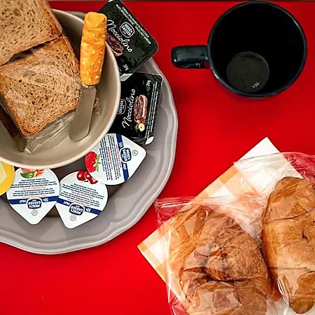 Aj And Breakfast